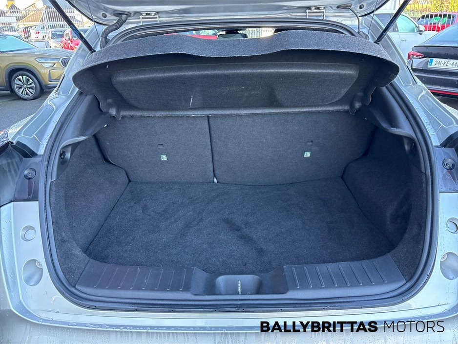 2024 Nissan Juke - image 10