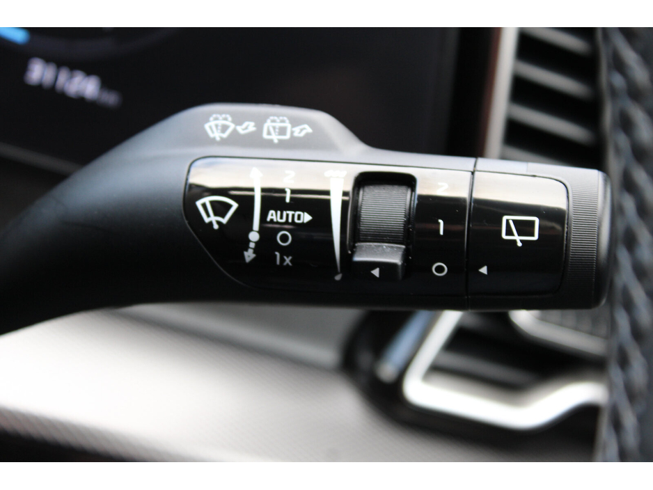 2024 Kia Sportage - image 21