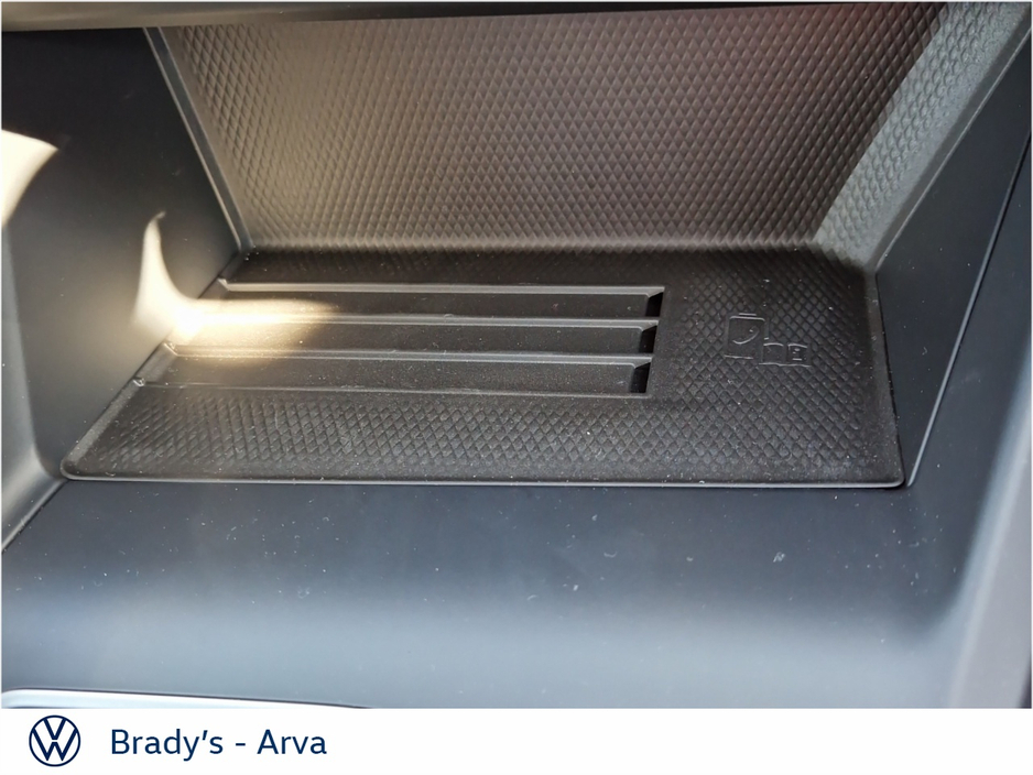 2025 Volkswagen Golf EDITION 75 PHEV 1.5 TSI 150BHP €36,950