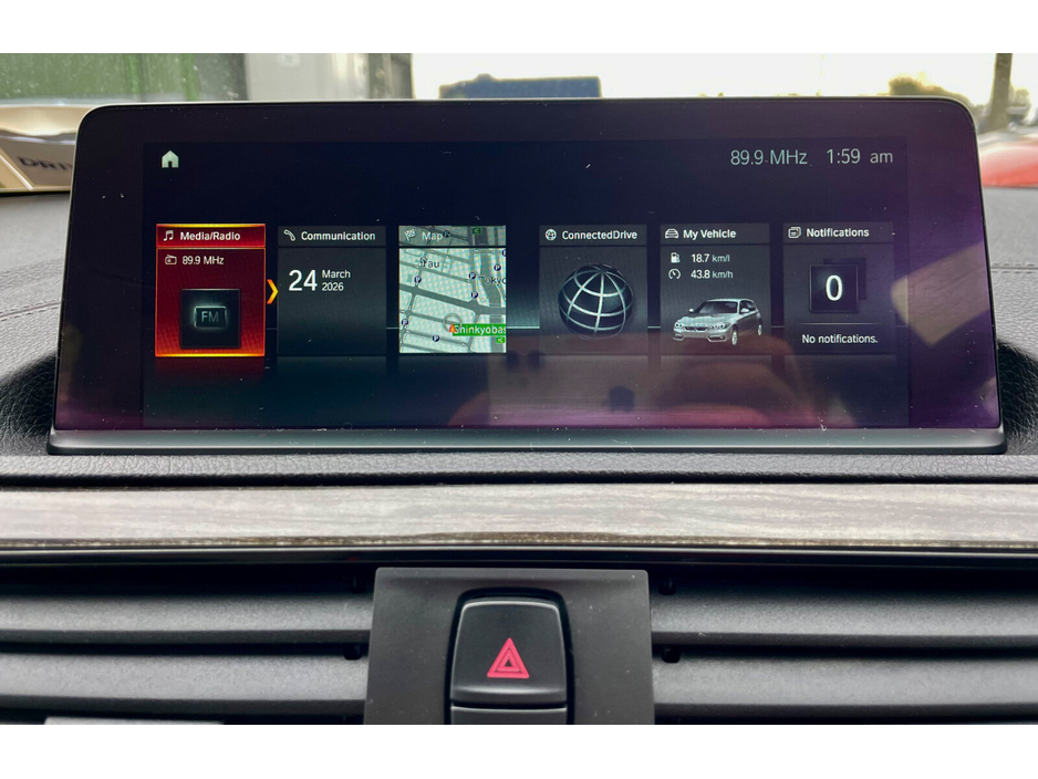 2018 BMW 1 Series - image 32