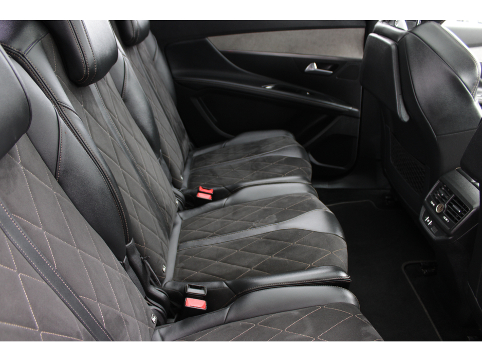 2019 Peugeot 5008 - image 19