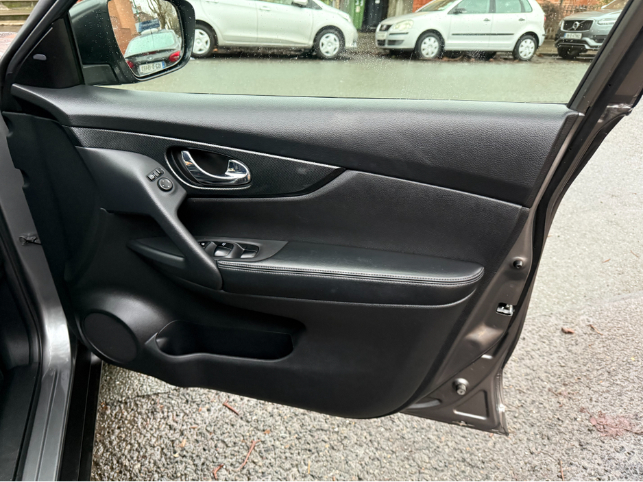 2017 Nissan X-Trail 7 Seater, High Spec Tekna, New Nct 12/2027, Full Leather, 360 Cameras, Sat Nav, Bluetooth, Cruise Control, Heated Seats, A/C, Alloys, Ideal Family Car, Finance Available, Service & Warranty, SIMI, €14,950