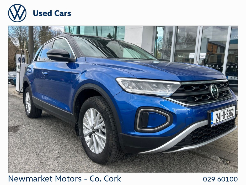 2024 Volkswagen T-Roc - image 12