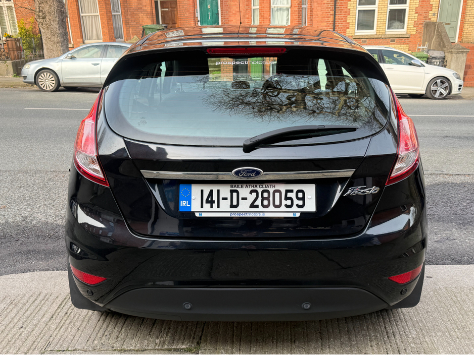 2014 Ford Fiesta - image 5