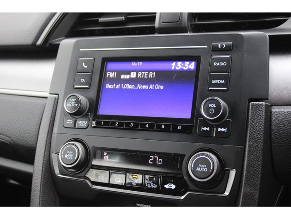 2020 Honda Civic - image 16