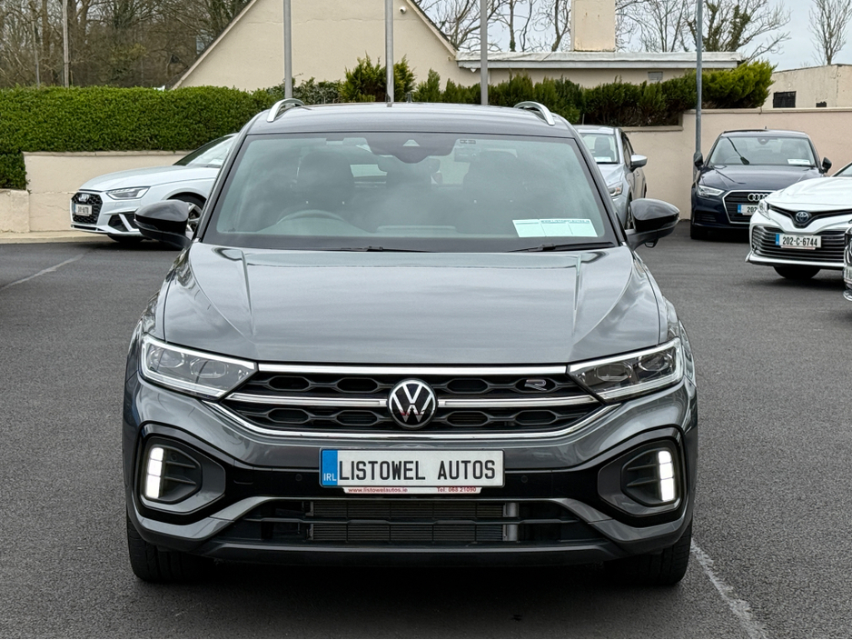 2024 Volkswagen T-Roc - image 5