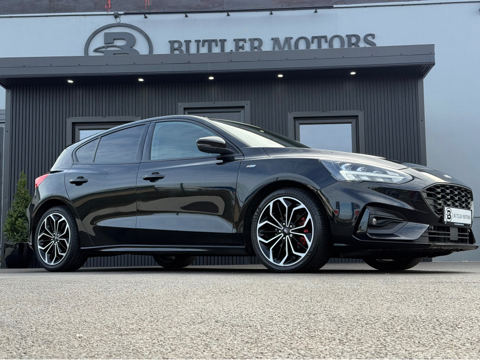 2021 Ford Focus - image 12