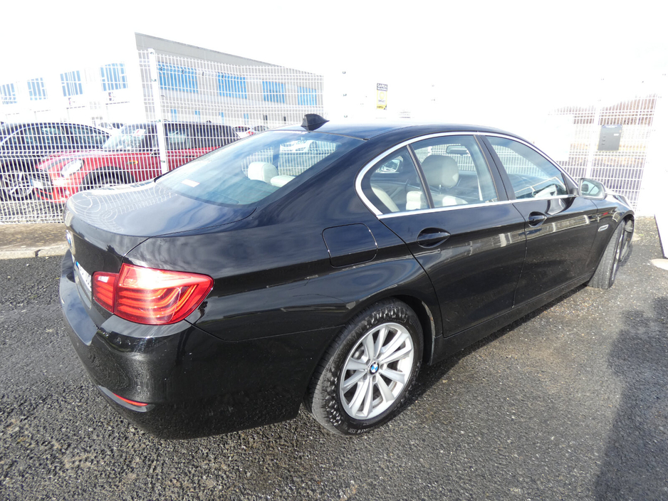 2015 BMW 5 Series 520d SE Auto €10,000