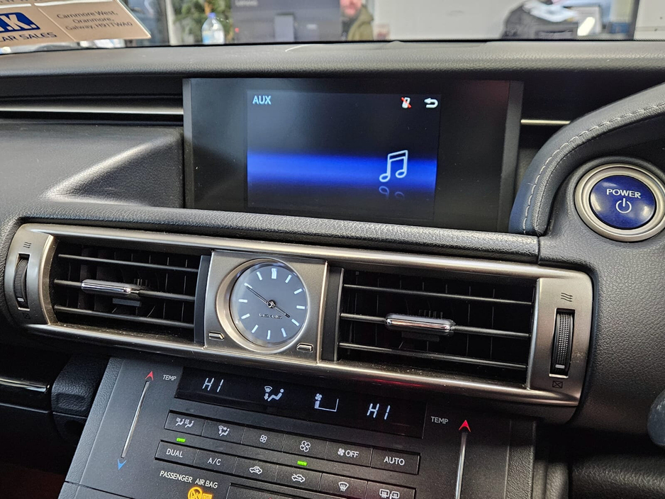 2015 Lexus IS 300 h 300h Executive