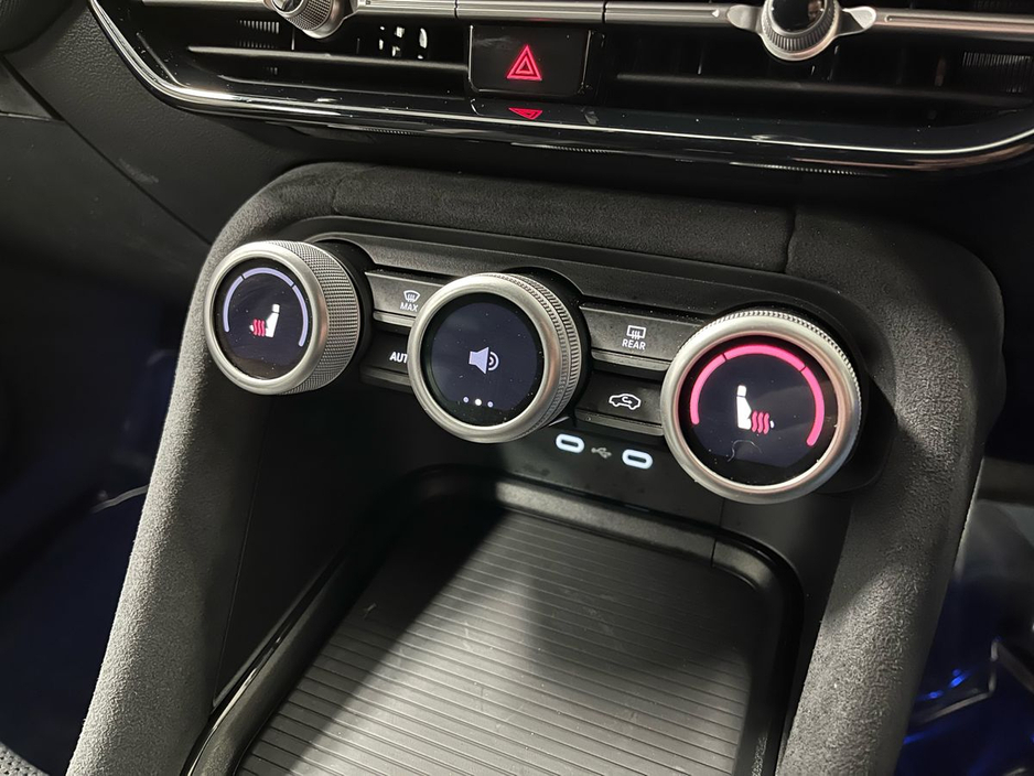 2025 Skoda Kodiaq Sportline IV 1.5TSi PHEV 204BHP - Reversing Camera - Climate Control - Sat Nav - Heated Seats - Keyless Start - Apple CarPlay/Android Auto €53,950