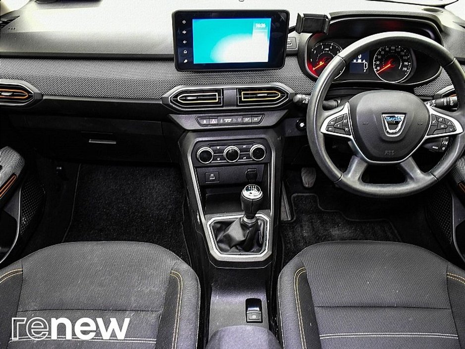 2022 Dacia Sandero Stepway - image 2
