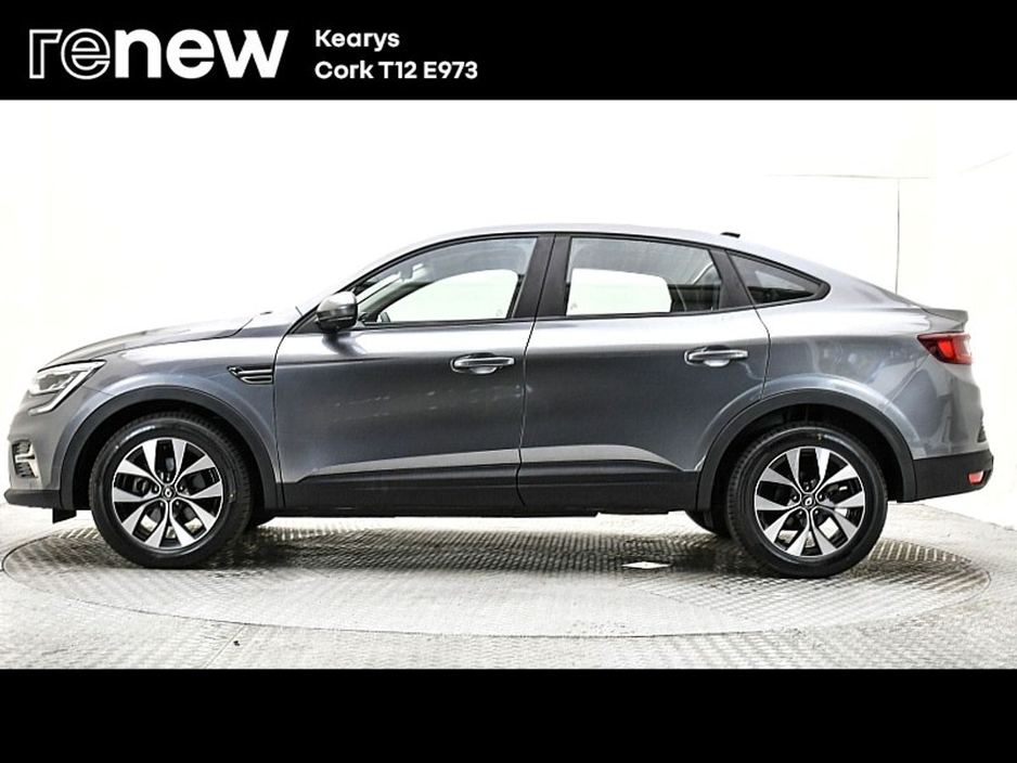 2022 Renault Arkana - image 7