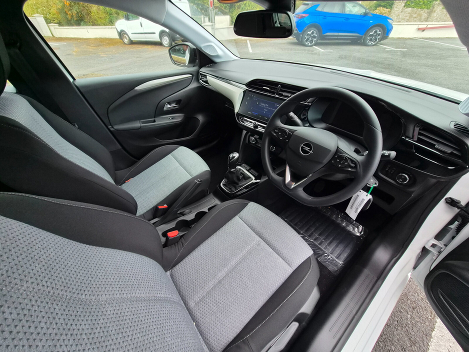 2026 Opel Corsa - image 8