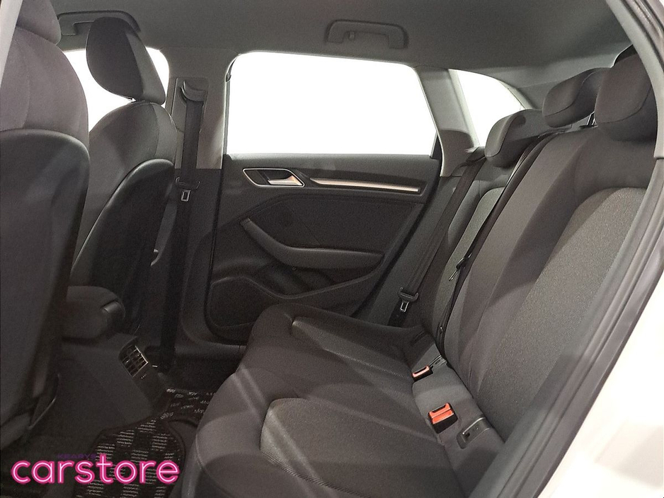 2017 Audi A3 1.4 TFSI €17,880