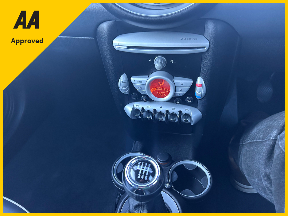 2009 MINI Hatch 2009 MINI COOPER 1.6 PETROL LOW KMS €6,950