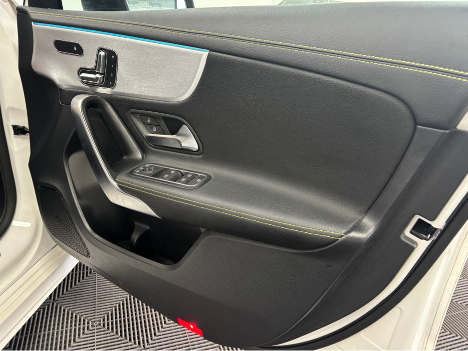 2018 Mercedes-Benz A Class *MERCEDES BENZ A180* *HEATED MEMORY ADJUSTABLE ELECTRIC SEATS* *REVERSE CAMERA* *PARKING SENSORS* *AMBIENT LIGHTING* *KEYLESS ENTRY* *BLIND SPOT ASSIST* *FINANCE AVAILABLE* *TRADE INS WELCOME €23,950