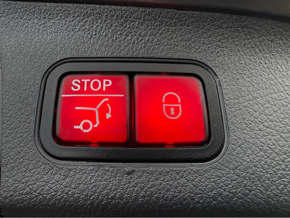 2023 Mercedes-Benz EQA 350 AMG LNE PREMIUM 4MATIC 4WD//GREAT SPECIFICATION//MERCEDES SERVICE HISTORY//SIMI AND AA DEALER €34,950