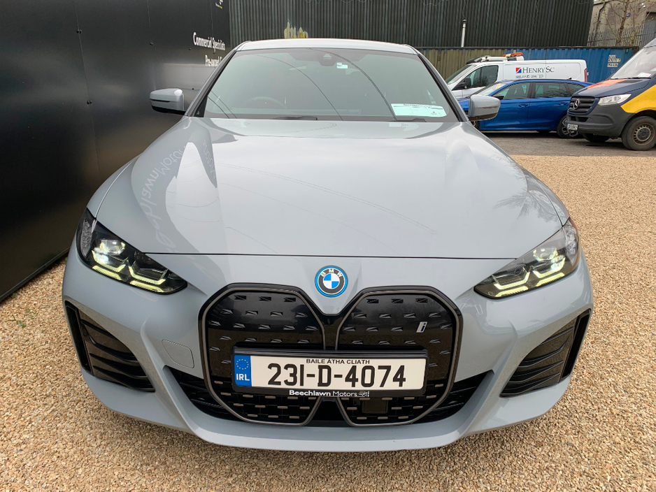 2023 BMW i4 - image 5