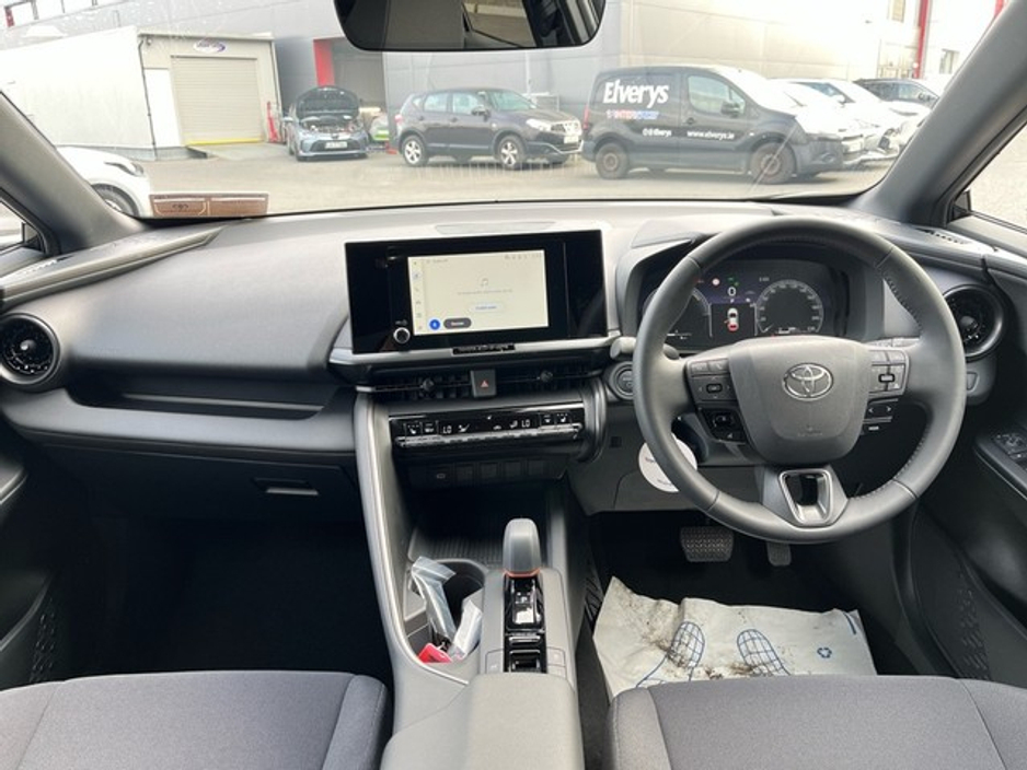 2025 Toyota C-HR C-HR HYBRID SPORT 1.8 €39,450