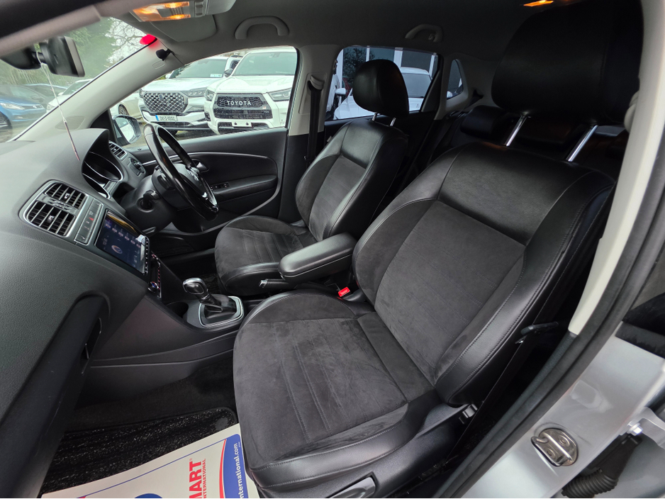 2016 Volkswagen Polo - image 14