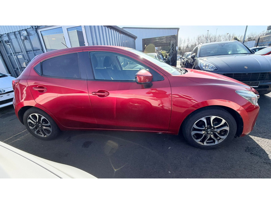 2015 Mazda Demio - image 6