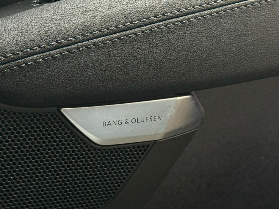 2024 Audi e-tron GT quattro - image 21