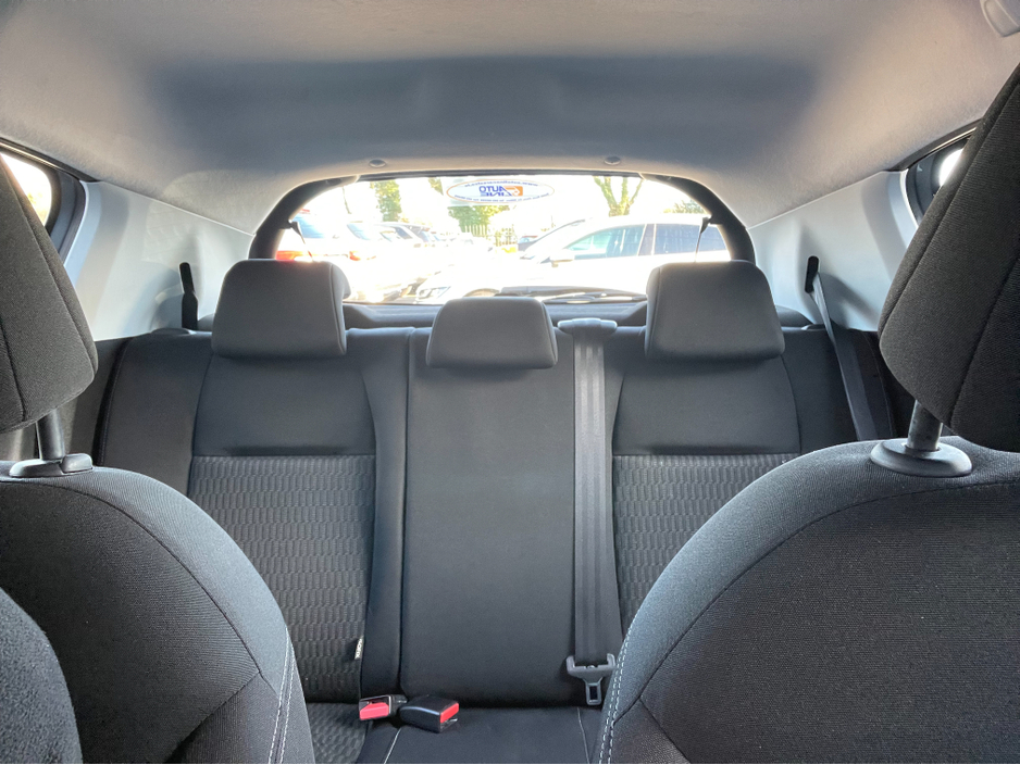 2019 Peugeot 208 - image 11