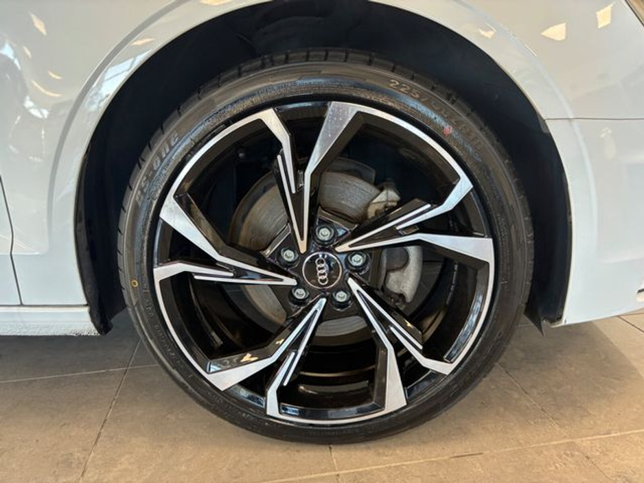 2016 Audi A3 - image 13