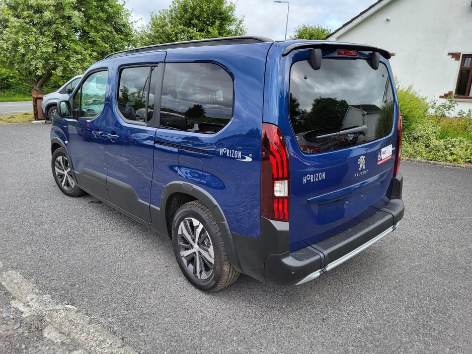 2023 Peugeot Rifter HORIZON 7 SEAT AUTO TAXI €54,995