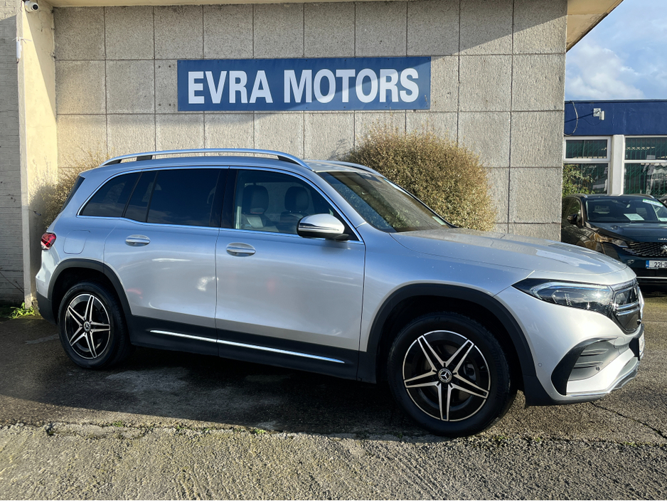 2023 Mercedes-Benz EQB - image 3