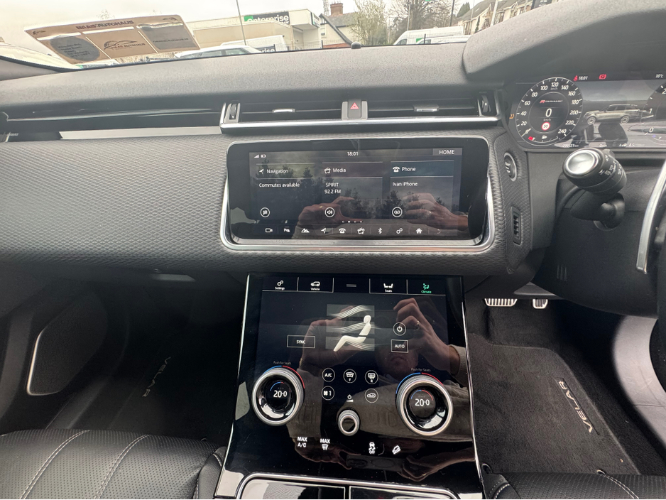 2018 Land Rover Range Rover Velar - image 11