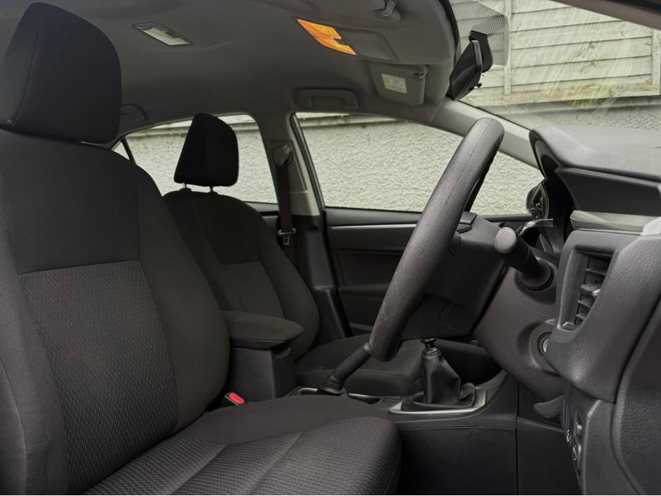 2016 Toyota Corolla 1.33 TERRA 4DR / LOW KM / ***FINANCE OPTIONS AVAILABLE*** €11,985