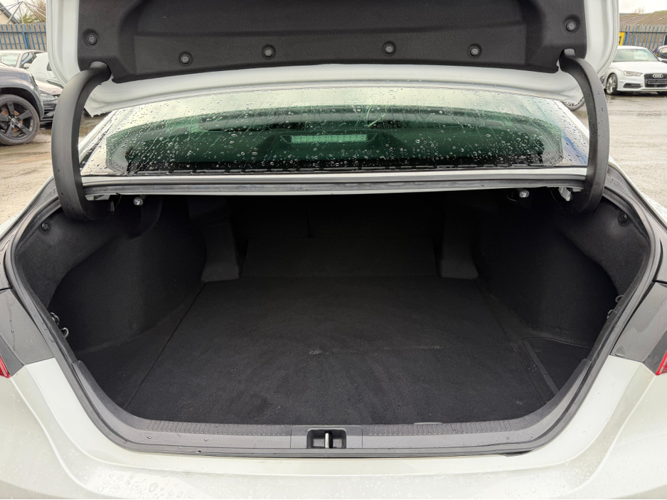 2020 Toyota Camry TOYOTA CAMRY G SPEC- LEATHER PACK 2.5 HYBRID €24,950