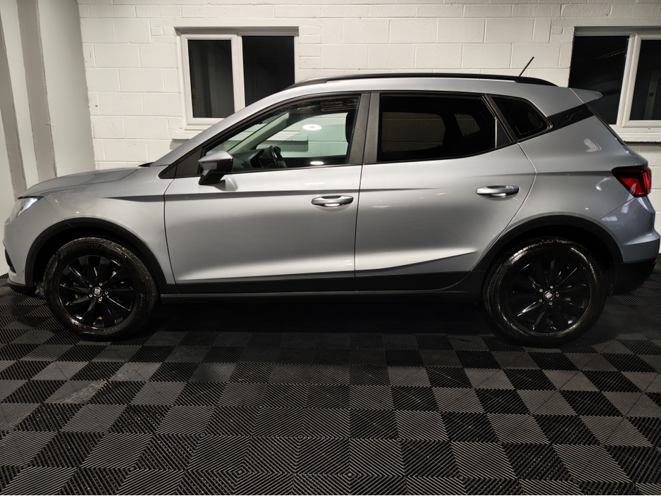 2021 SEAT Arona - image 19