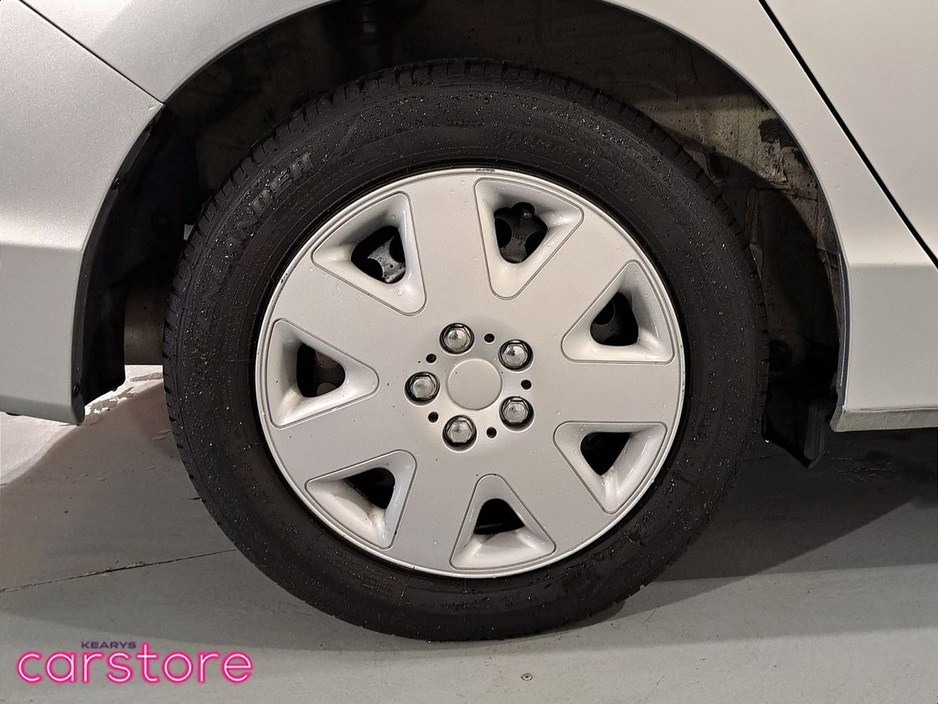 2016 Honda Grace GRACE DAA-GM4 4 DR AUTO €13,880