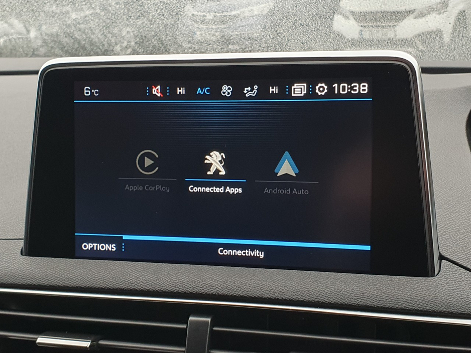 2020 Peugeot 3008 - image 16