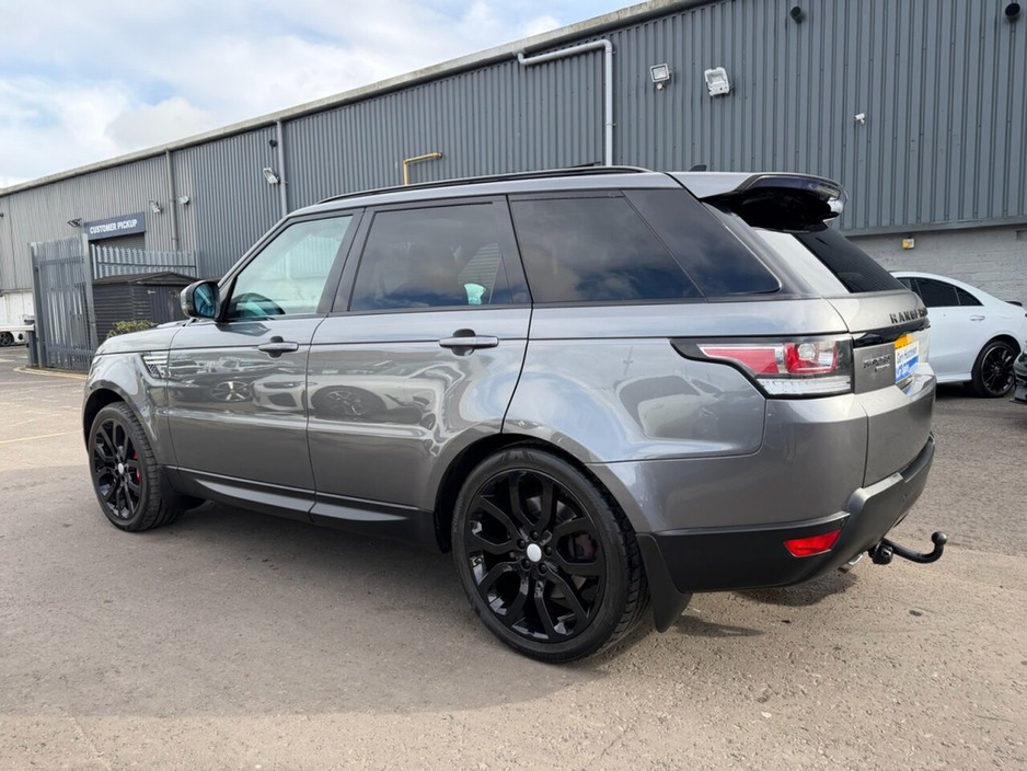2015 Land Rover Range Rover Sport - image 5
