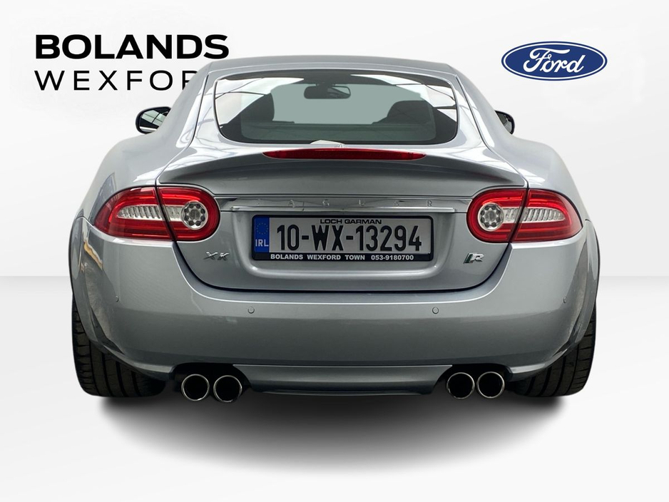 2010 Jaguar XKR - image 12