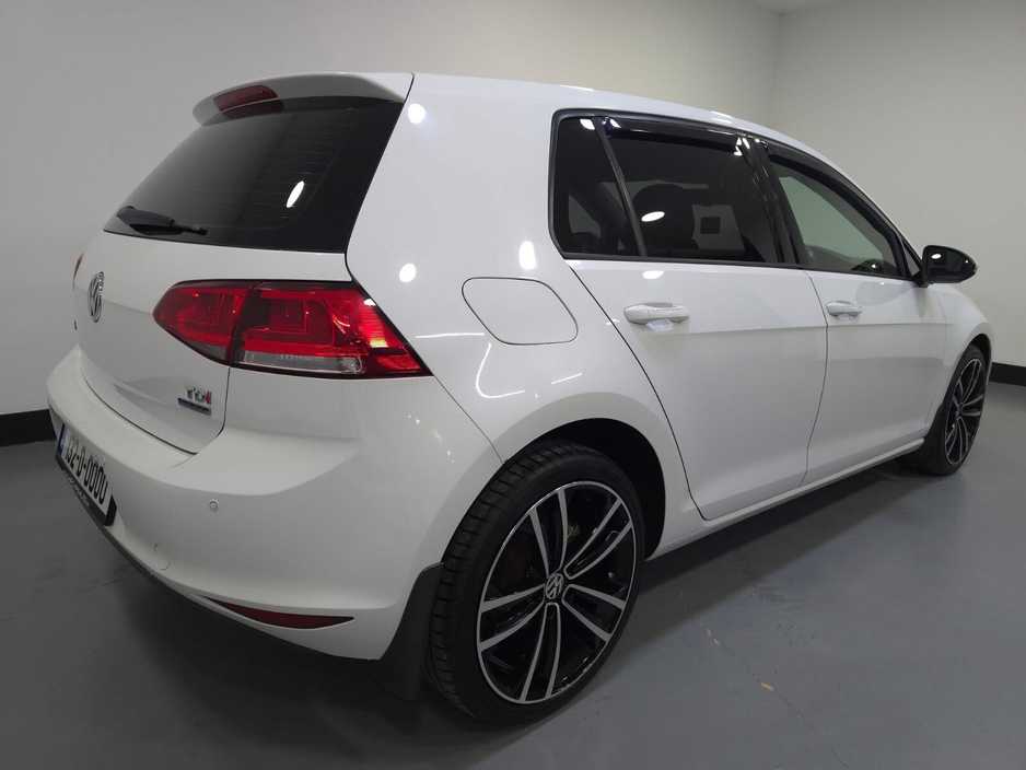 2013 Volkswagen Golf 1.6 TDI 105BHP BLUEMOTION €9,950