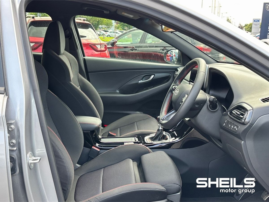 2025 Hyundai i30 Petrol NLine *EX DEMO* €30,950