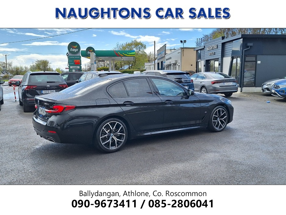 2023 BMW 5 Series - image 2