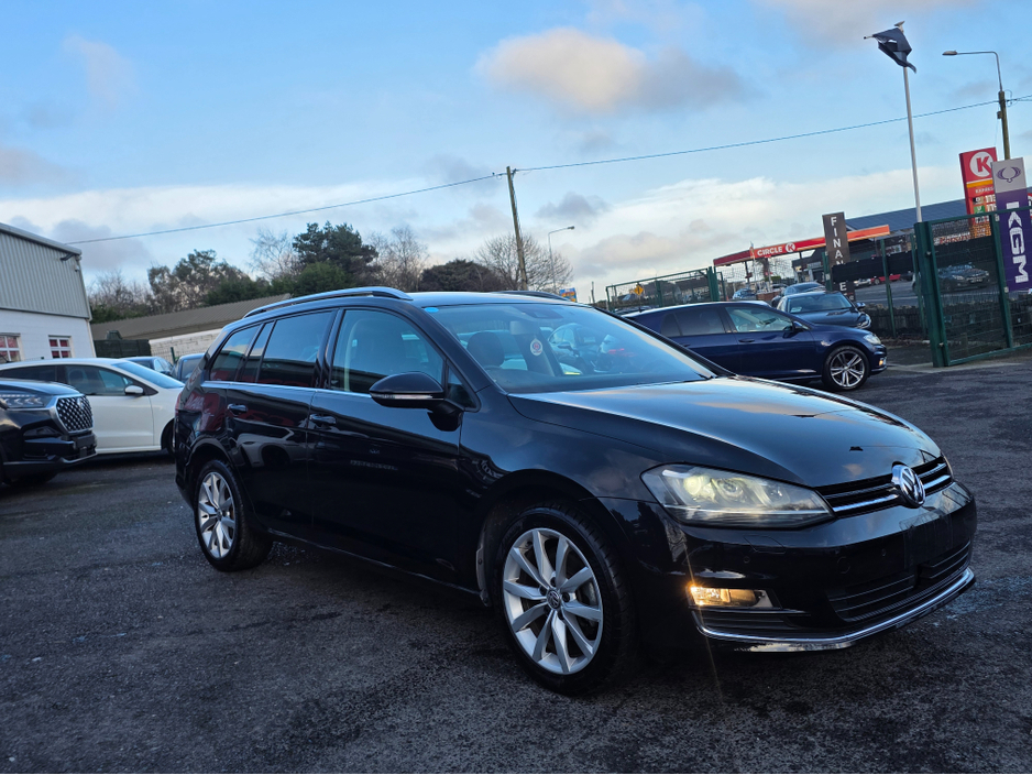 2015 Volkswagen Golf ESTATE ( 152 REG LEATHER FULL LEATHER SEATS 1.4 TSI AUTOMATIC ESTATE FULL LEATHER HEATED ELECTRIC SEATS  REV CAMERA ALLOYS LOW TAX BAND €13,950