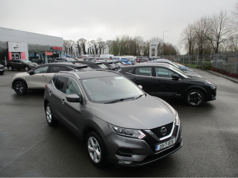 2020 Nissan Qashqai - image 25