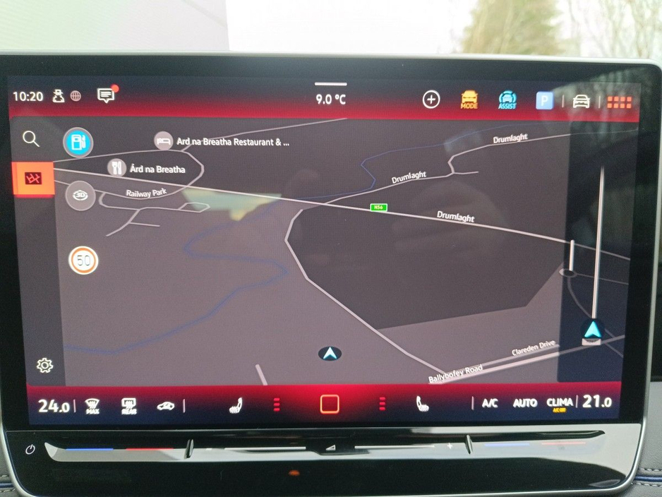 2025 Volkswagen Tiguan - image 15