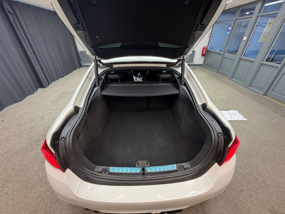 2019 BMW 4 Series - image 34