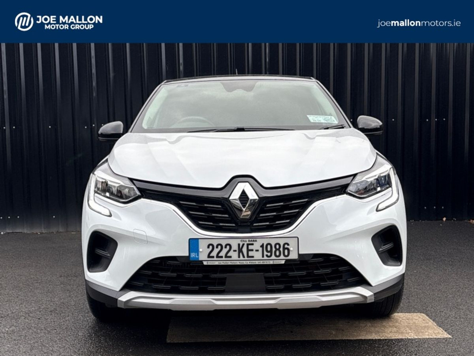 2022 Renault Captur - image 12