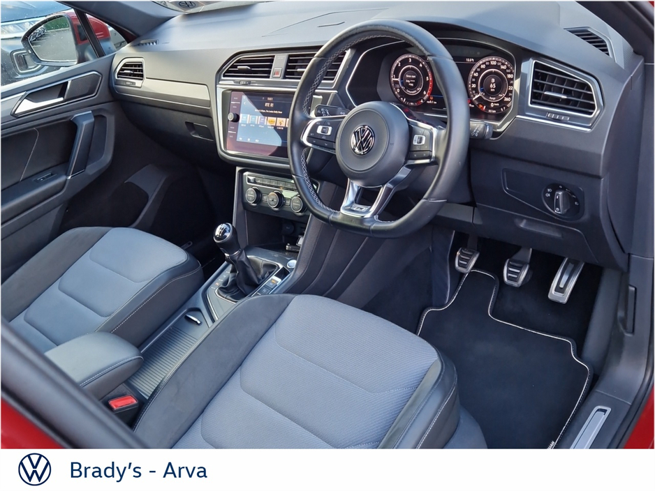 2018 Volkswagen Tiguan - image 8
