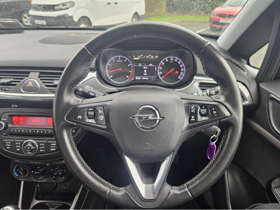 2019 Opel Corsa - image 4