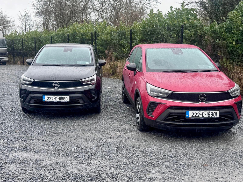 2022 Opel Crossland - image 7