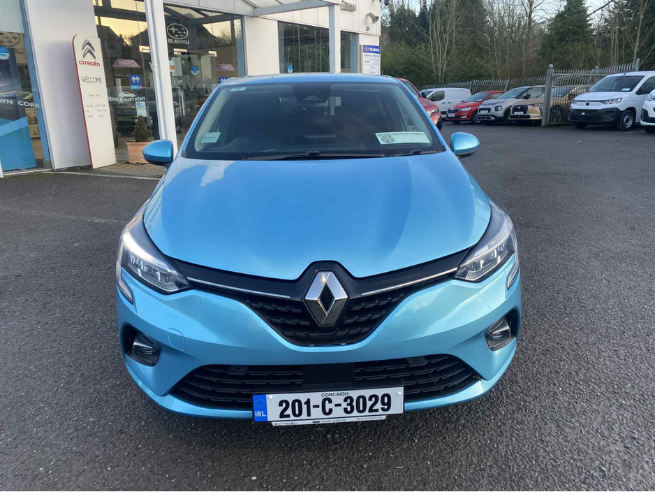 2020 Renault Clio ICONIC TCE 100 MY19 5DR €13,950